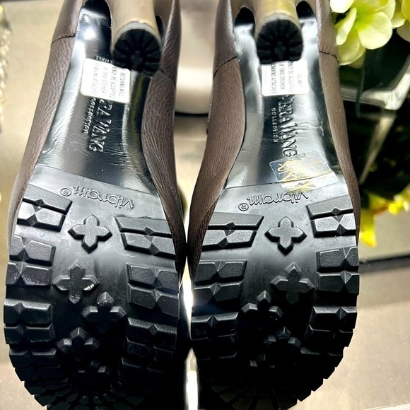 VERA WANG Leather Platform Booties - Brown - NEW w/ Box & Dustbag - Picture 9 of 10